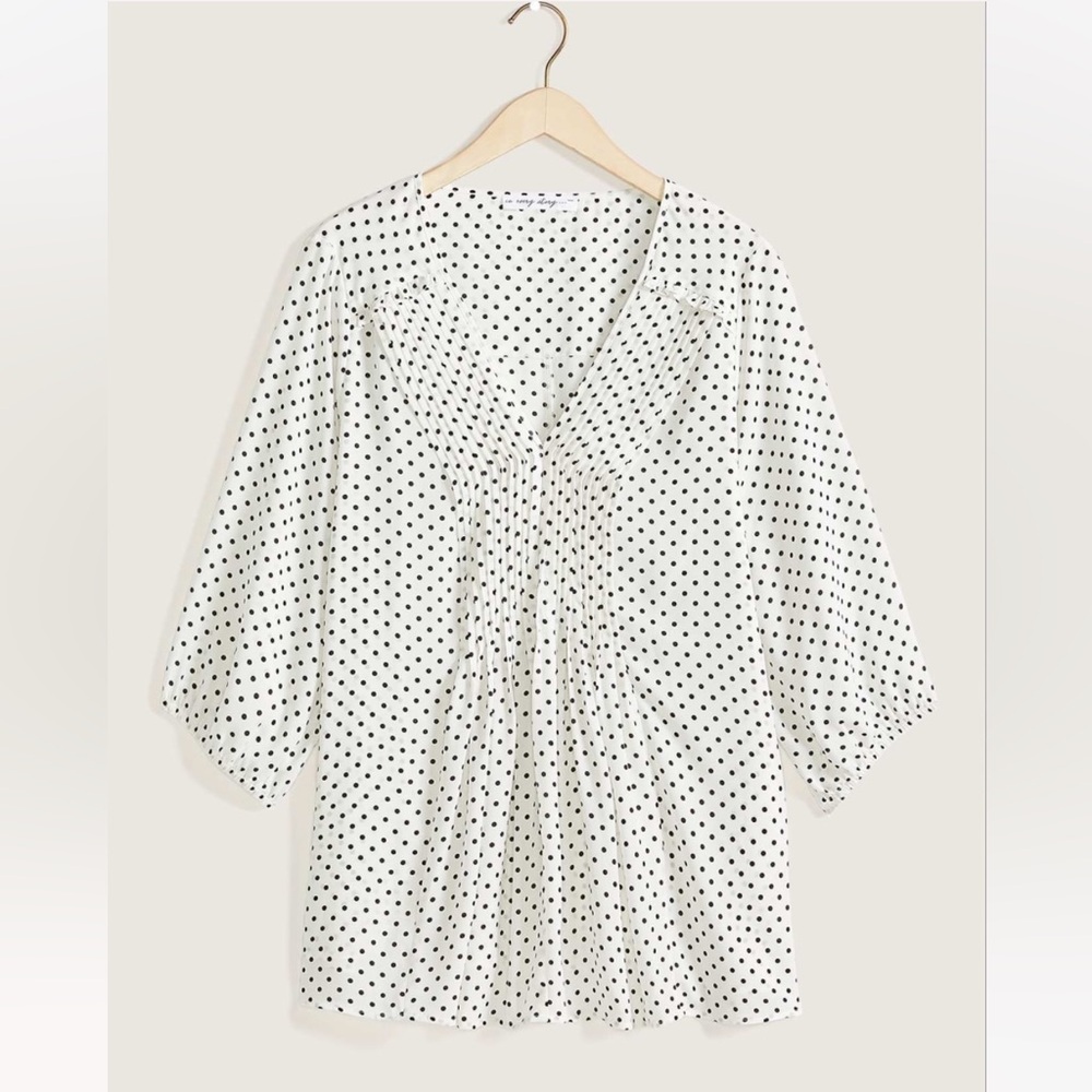 NWOT 1X Penningtons White Polka Dots Blouse